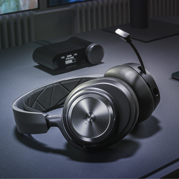 SteelSeries Arctis Nova Pro Wireless